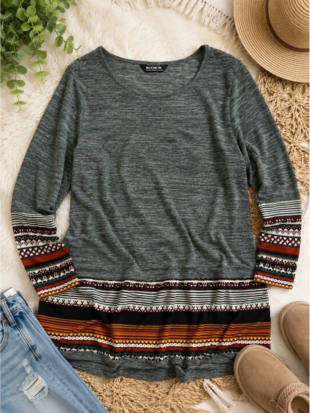 BloomChic Women’s Plus Size 14-16 Gray Boho Tribal Print Long Sleeve Tunic Top